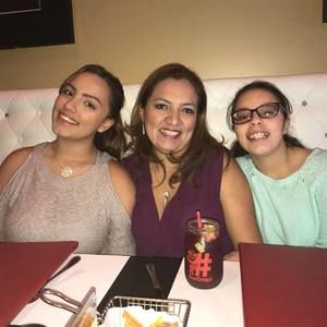 Meet your Posher, Nora